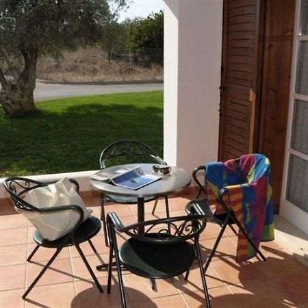 Eretria Village Resort Zimmer foto