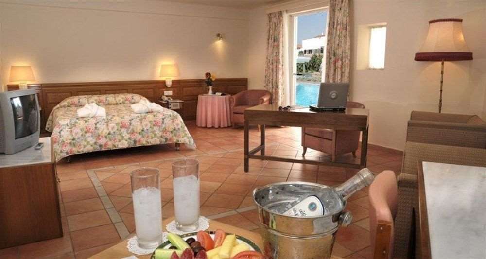 Eretria Village Resort Zimmer foto