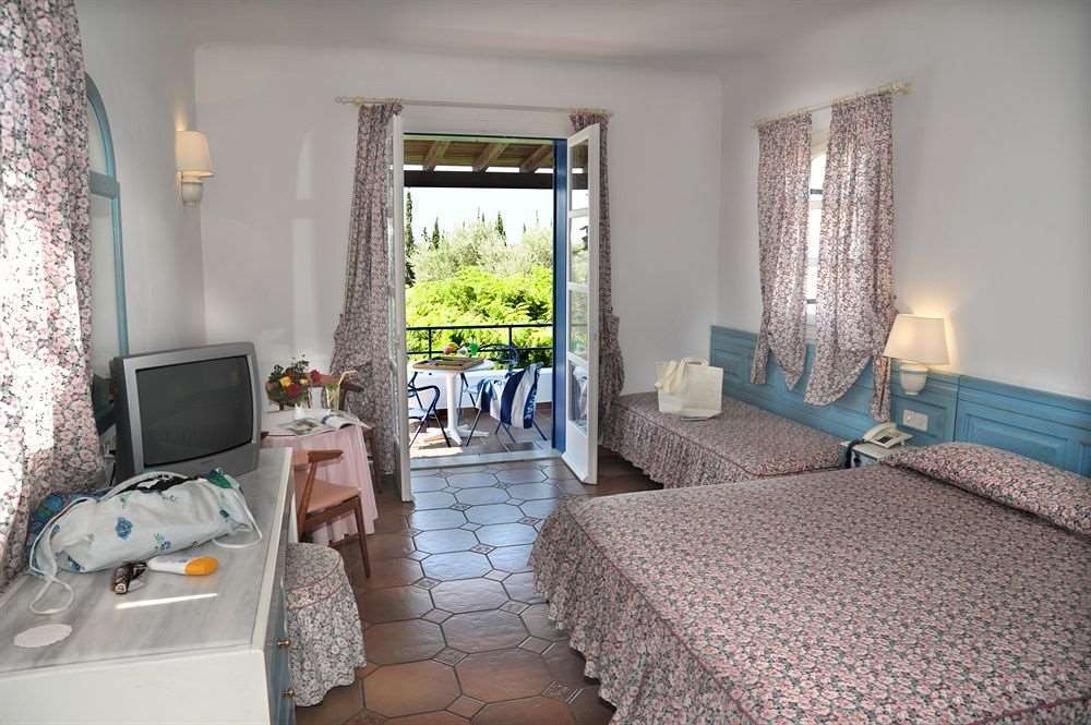 Eretria Village Resort Zimmer foto